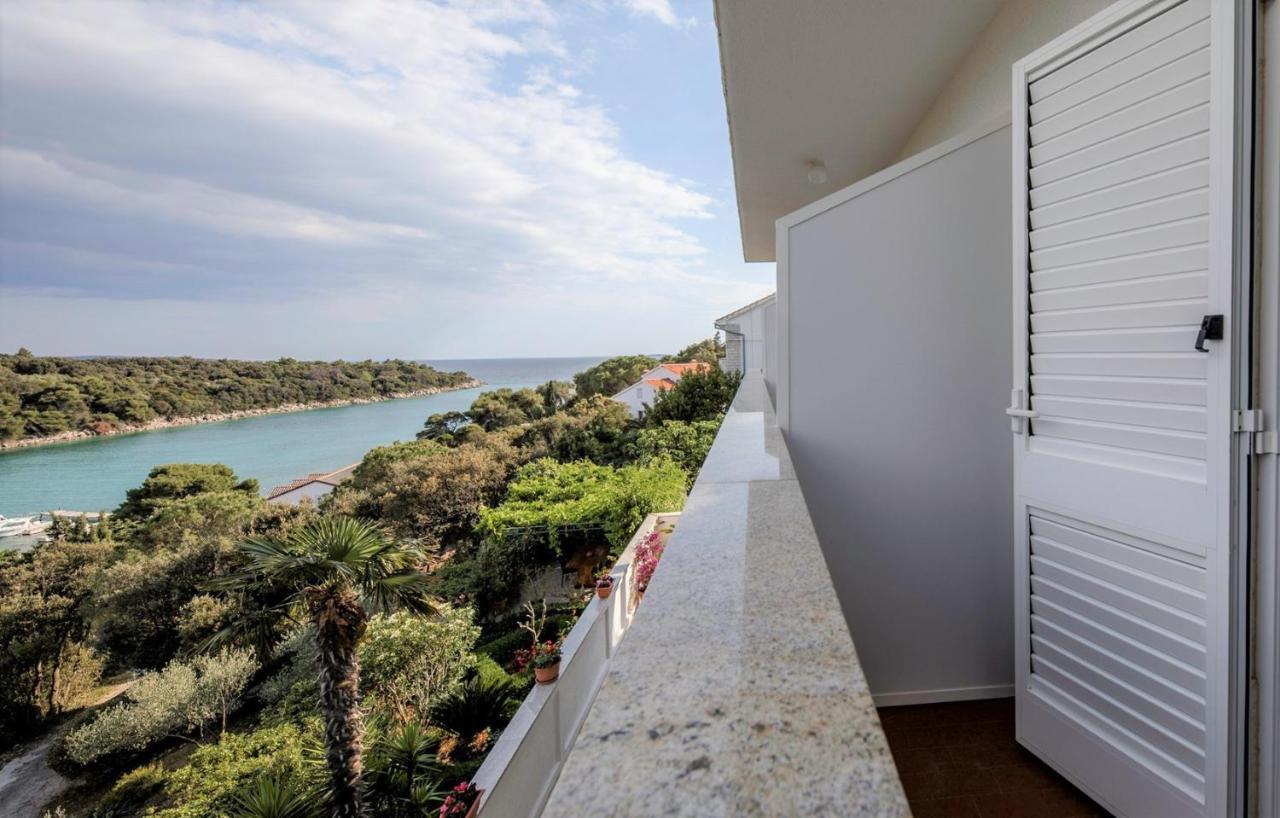 App&Rooms Anica Kampor Exterior foto