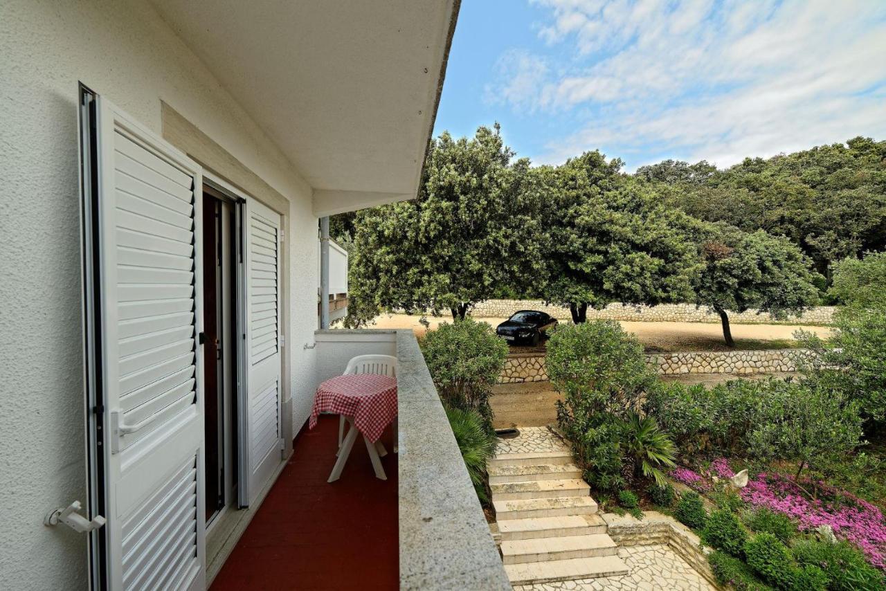 App&Rooms Anica Kampor Exterior foto