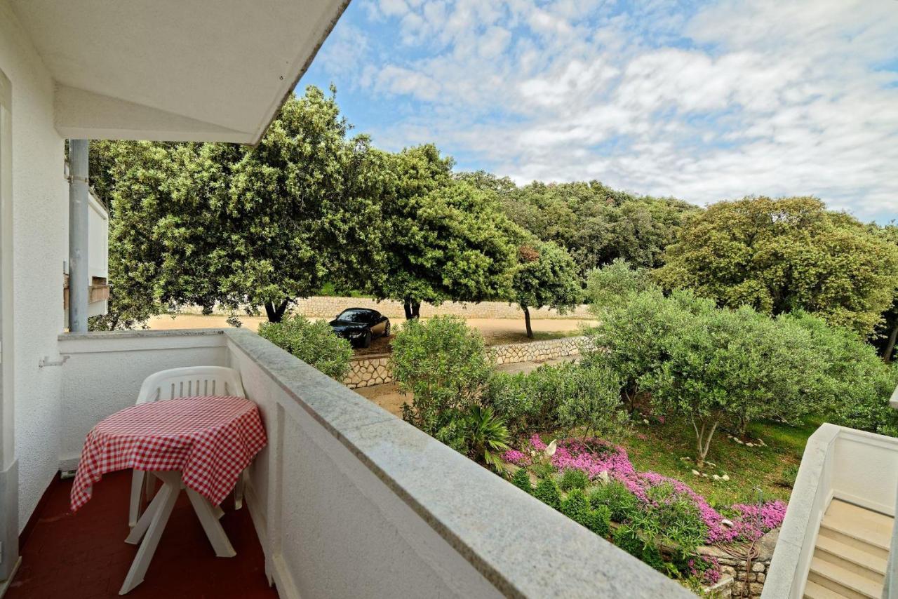 App&Rooms Anica Kampor Exterior foto